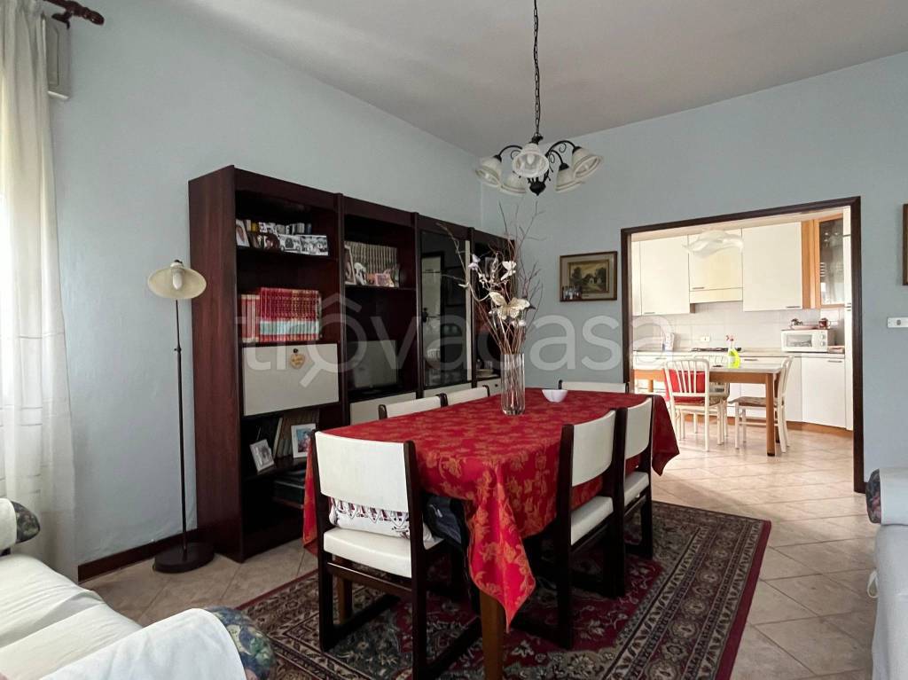 casa indipendente in vendita a Casier in zona Dosson