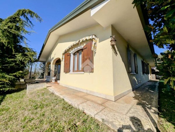 casa indipendente in vendita a Casier in zona Dosson