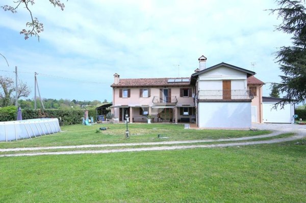 casa indipendente in vendita a Casier in zona Dosson