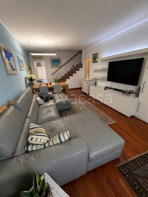 casa indipendente in vendita a Casier in zona Dosson