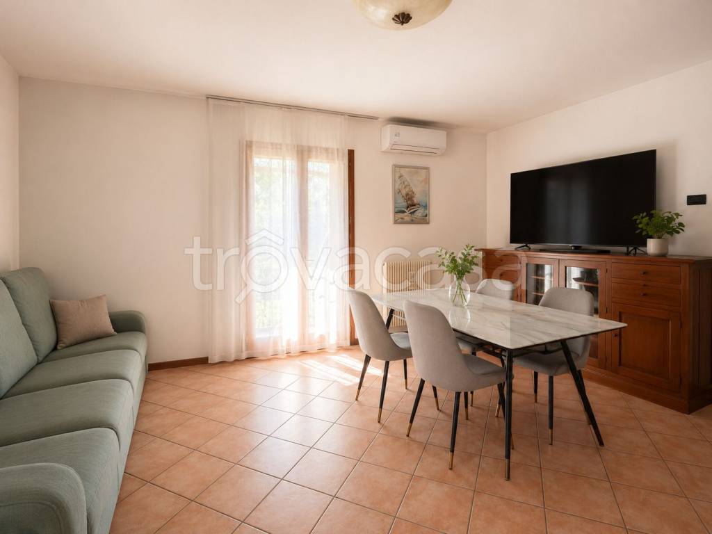 casa indipendente in vendita a Casier