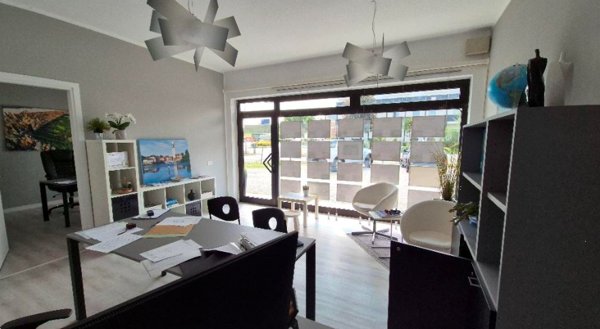ufficio in vendita a Casier