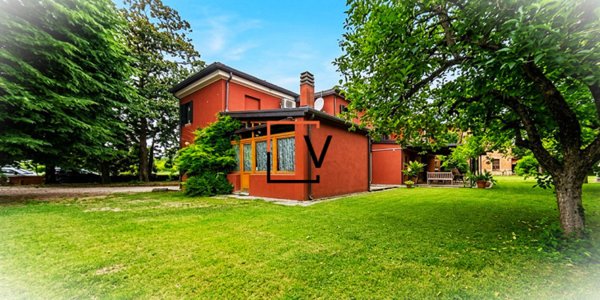 casa indipendente in vendita a Casier in zona Le Grazie