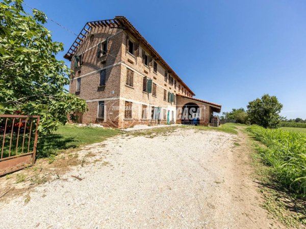 casa indipendente in vendita a Casier