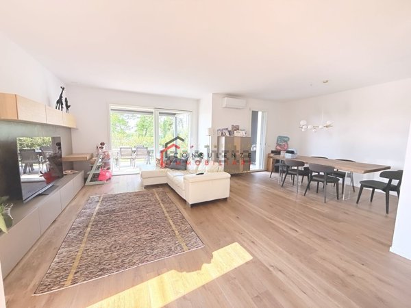 casa indipendente in vendita a Casier
