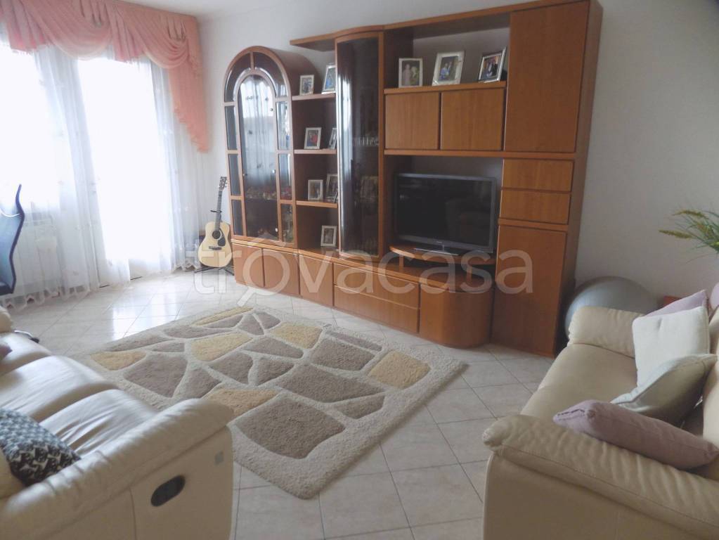 appartamento in vendita a Casier in zona Dosson