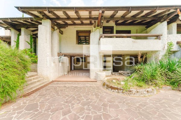 casa indipendente in vendita a Casier in zona Dosson
