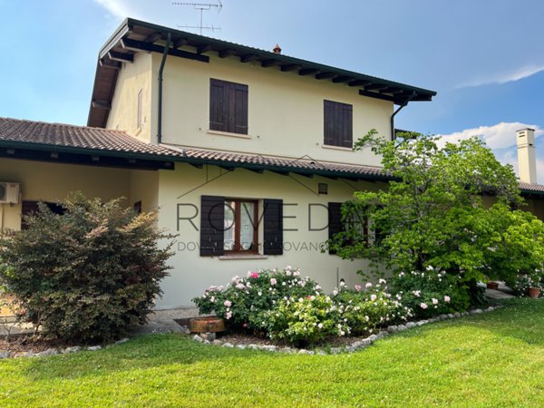 casa indipendente in vendita a Casier