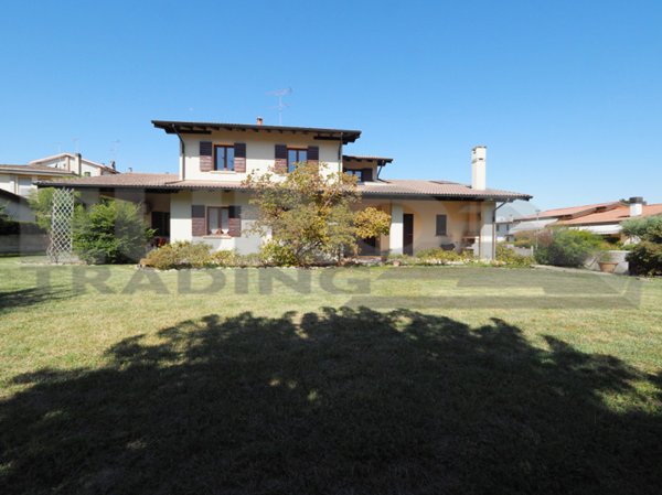 casa indipendente in vendita a Casier