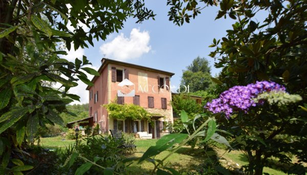 casa indipendente in vendita a Castelcucco