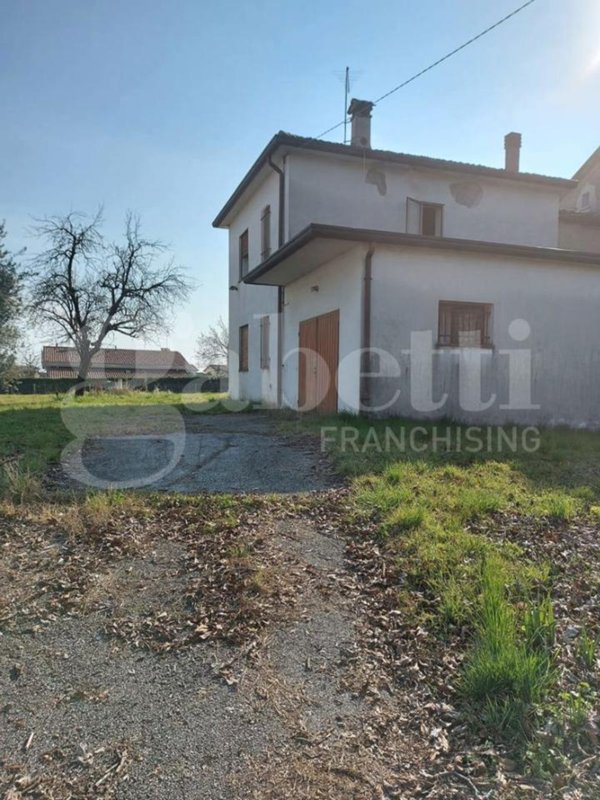 casa indipendente in vendita a Castelcucco