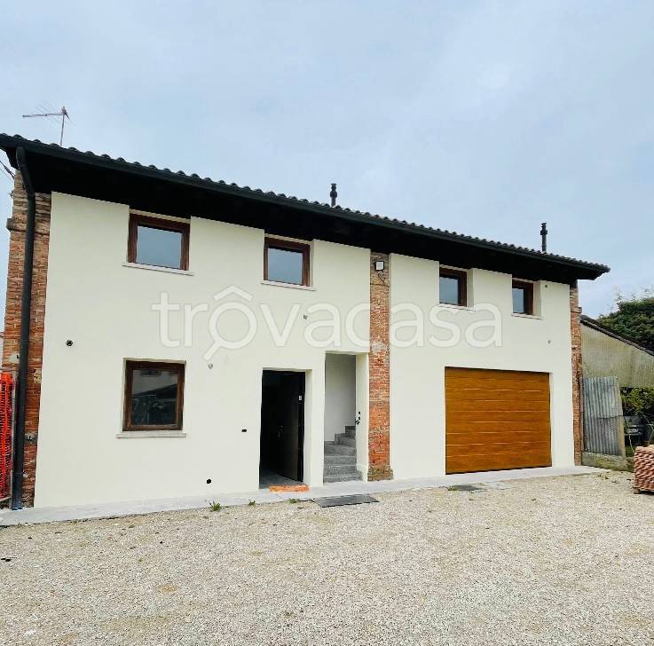 casa indipendente in vendita a Castelcucco