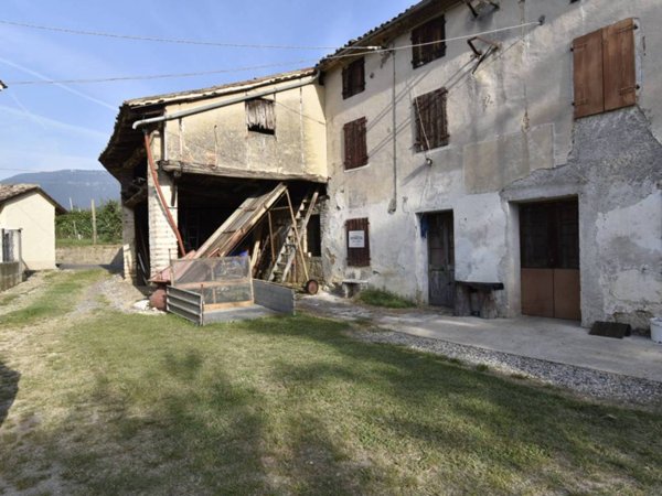 casa indipendente in vendita a Castelcucco