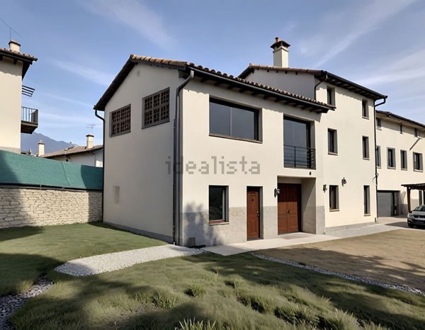 pentavano in vendita a Castelcucco