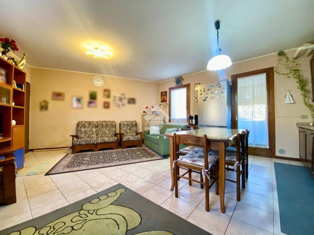 appartamento in vendita a Castelcucco