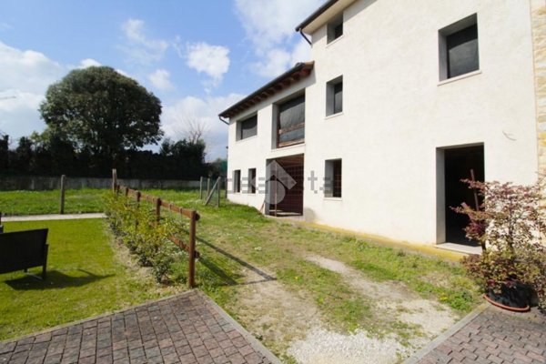 appartamento in vendita a Castelcucco