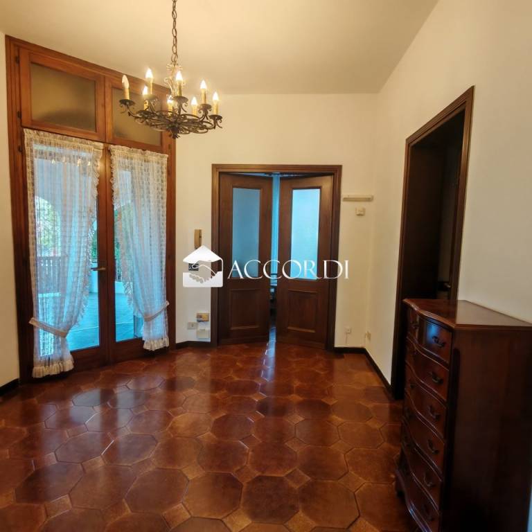 casa indipendente in vendita a Castelcucco