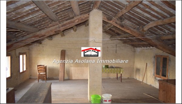 casa indipendente in vendita a Castelcucco