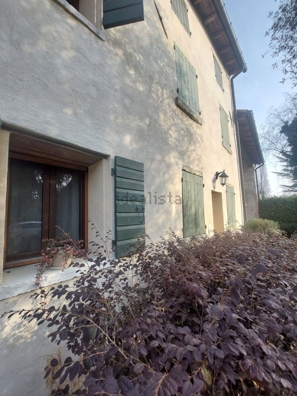 casa indipendente in vendita a Castelcucco