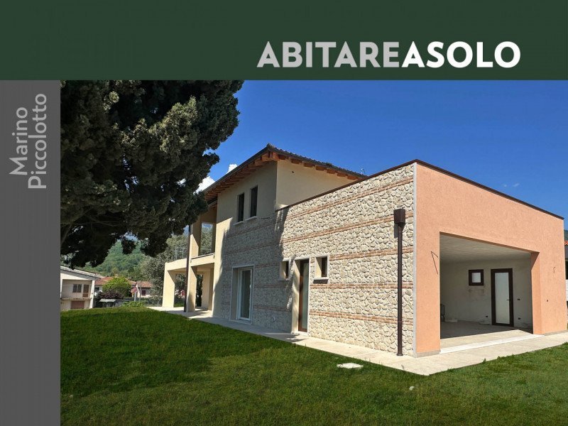 casa indipendente in vendita a Castelcucco