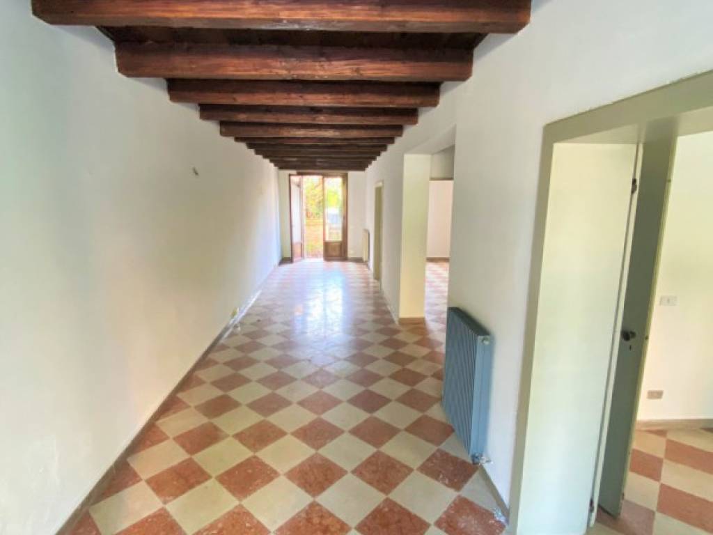 intera palazzina in vendita a Castelfranco Veneto