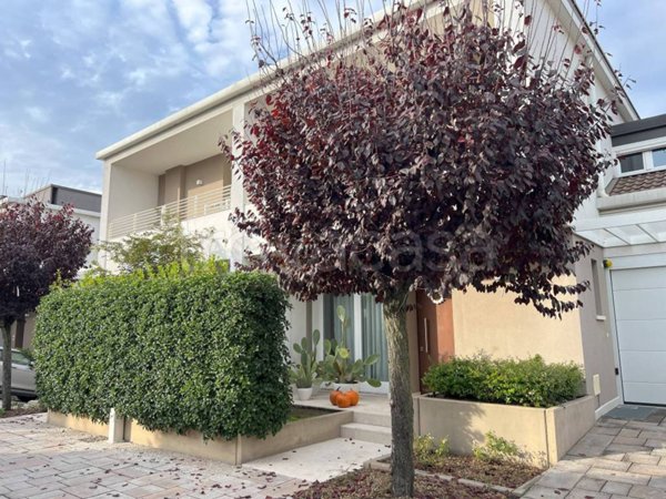 casa indipendente in vendita a Castelfranco Veneto