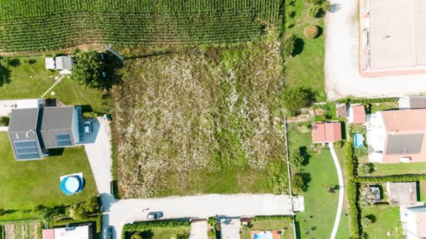 terreno agricolo in vendita a Castelfranco Veneto