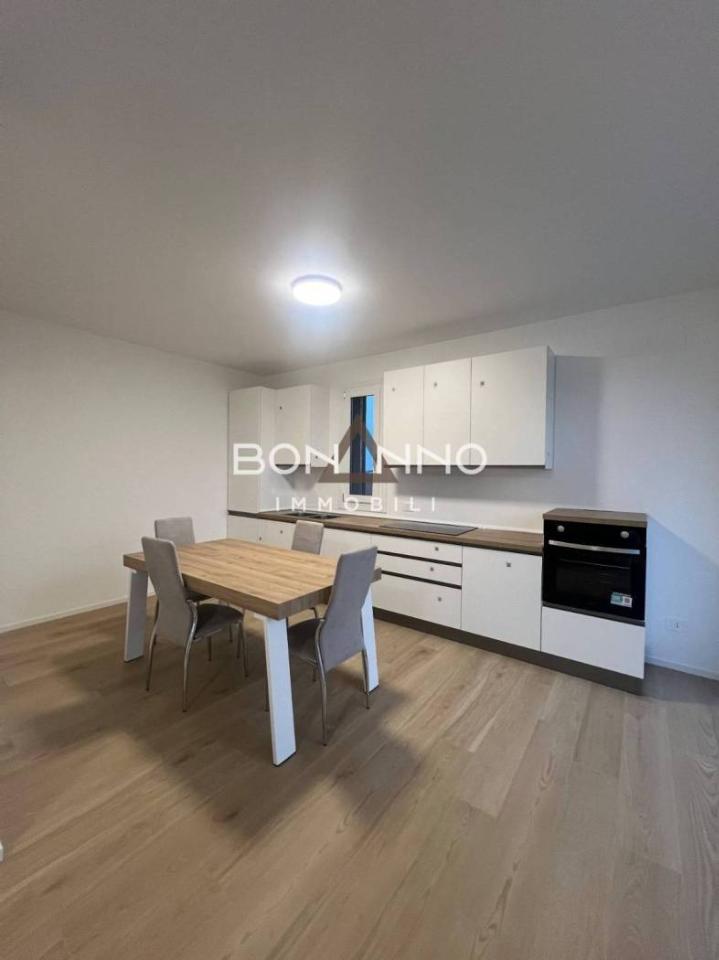 appartamento in vendita a Castelfranco Veneto in zona Salvarosa