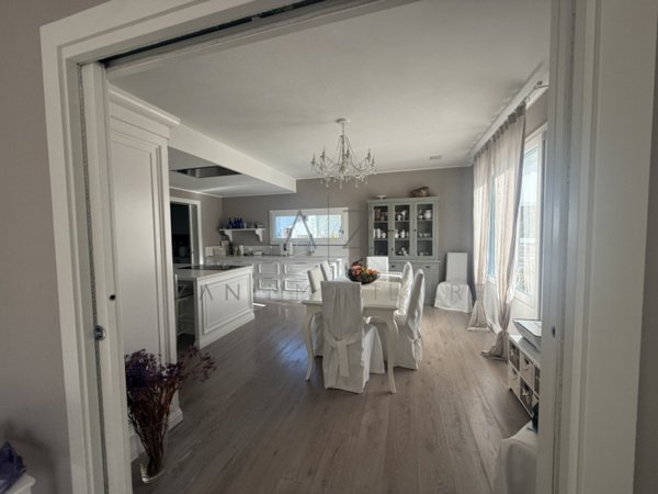 casa indipendente in vendita a Castelfranco Veneto in zona Villarazzo