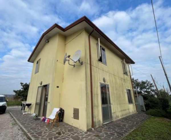 casa indipendente in vendita a Castelfranco Veneto