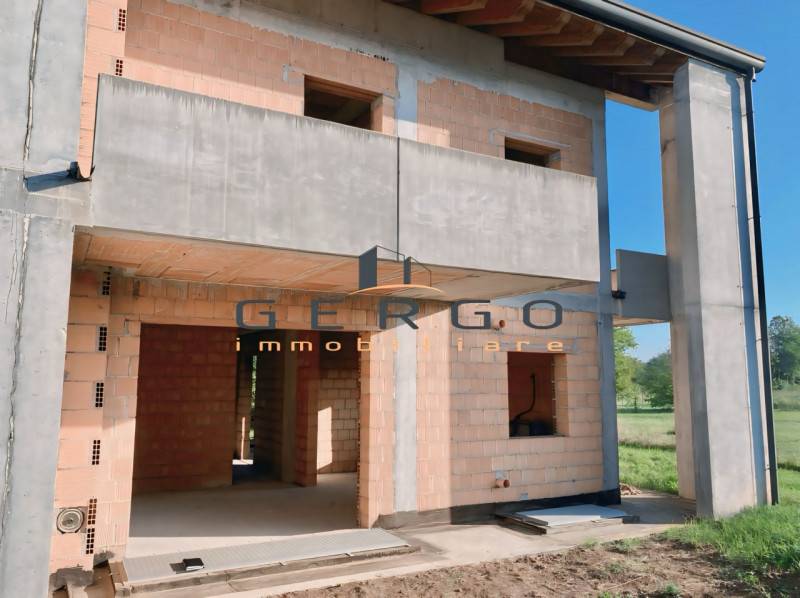 casa indipendente in vendita a Castelfranco Veneto in zona Salvarosa