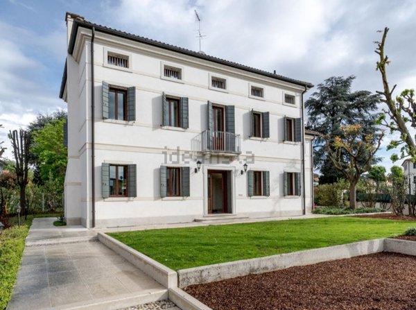casa indipendente in vendita a Castelfranco Veneto
