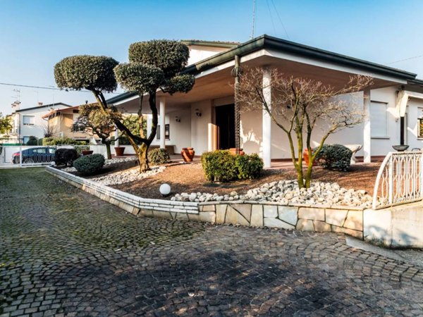 casa indipendente in vendita a Castelfranco Veneto