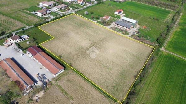 terreno agricolo in vendita a Castelfranco Veneto in zona Bella Venezia