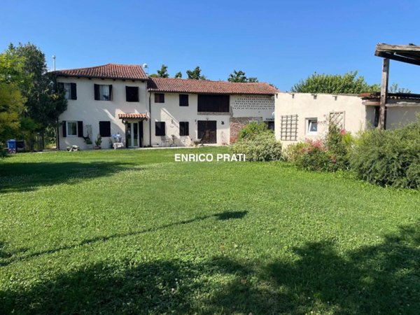 negozio in vendita a Castelfranco Veneto