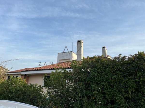 casa indipendente in vendita a Castelfranco Veneto in zona Bella Venezia