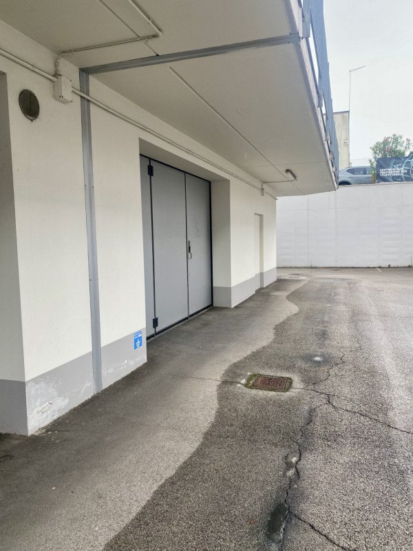 locale di sgombero in vendita a Castelfranco Veneto