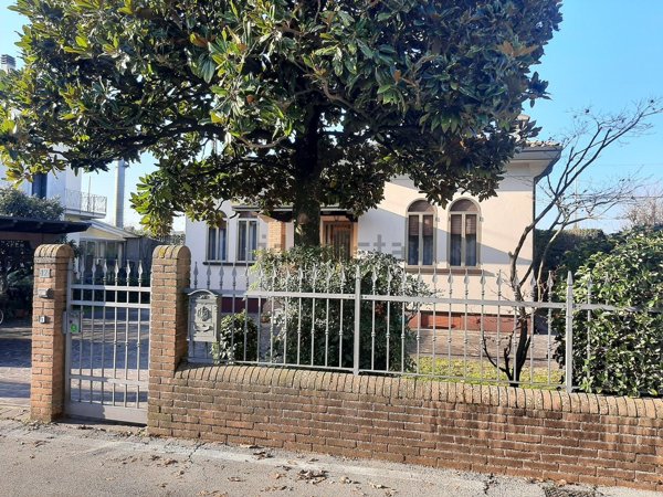 casa indipendente in vendita a Castelfranco Veneto