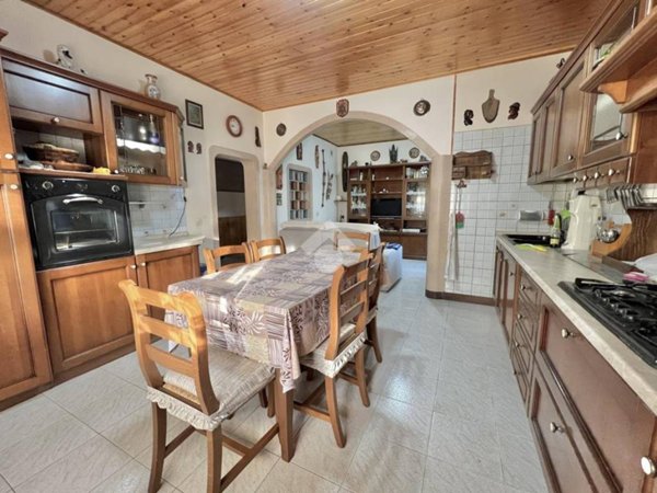 casa indipendente in vendita a Castelfranco Veneto in zona Salvarosa