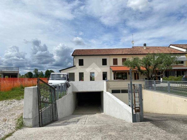 casa indipendente in vendita a Castelfranco Veneto