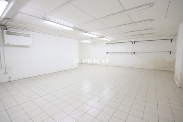 locale commerciale in vendita a Castelfranco Veneto