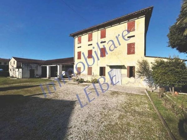 casa indipendente in vendita a Castelfranco Veneto in zona Villarazzo
