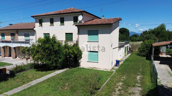 casa indipendente in vendita a Castelfranco Veneto in zona Bella Venezia