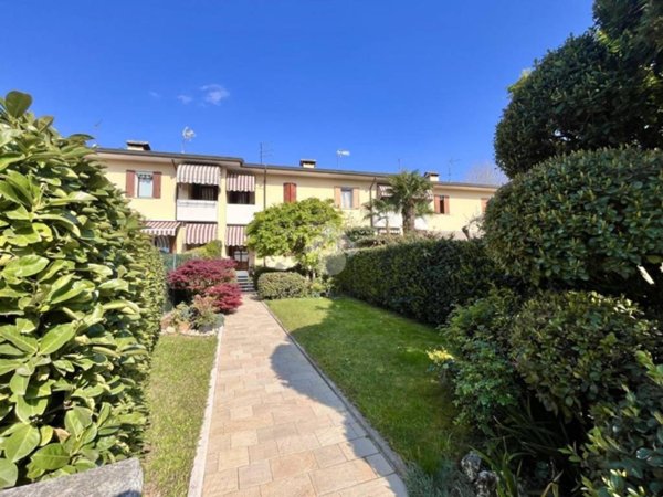 casa indipendente in vendita a Castelfranco Veneto in zona Salvarosa