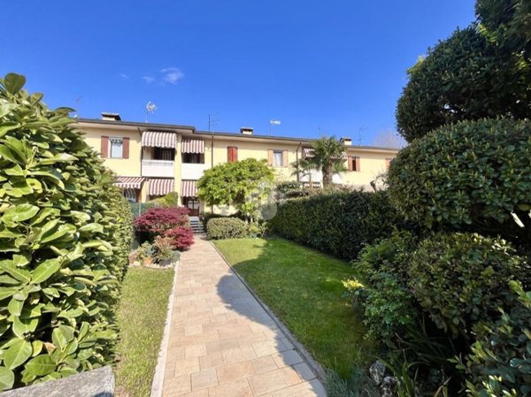 casa indipendente in vendita a Castelfranco Veneto in zona Salvarosa