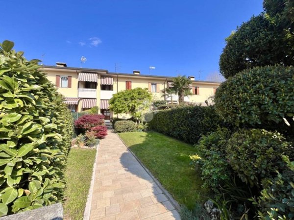 casa indipendente in vendita a Castelfranco Veneto in zona Salvarosa