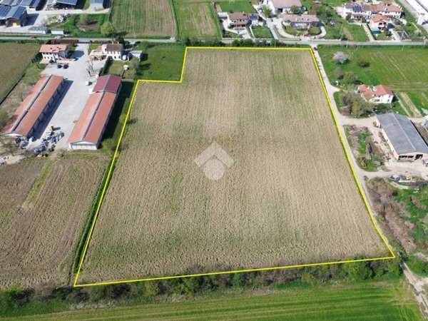 terreno agricolo in vendita a Castelfranco Veneto in zona Bella Venezia