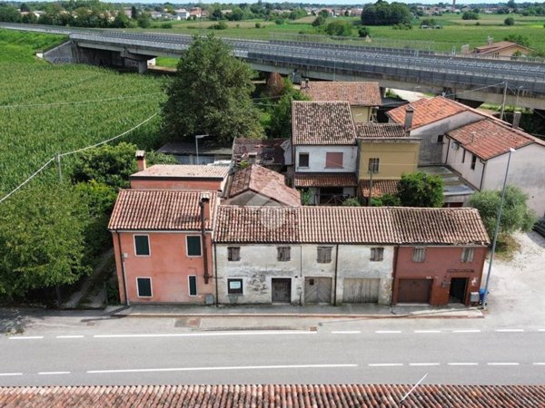casa indipendente in vendita a Castelfranco Veneto