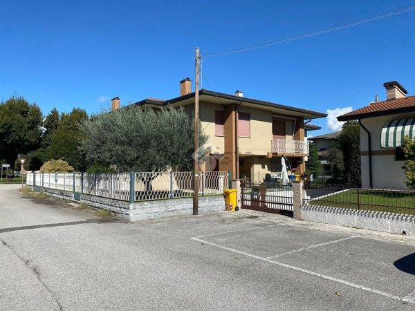appartamento in vendita a Castelfranco Veneto