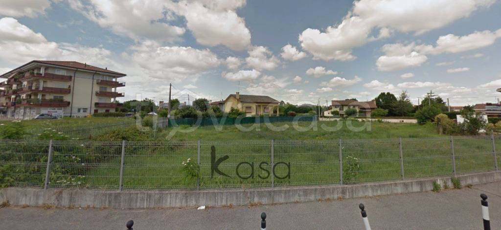 terreno edificabile in vendita a Castelfranco Veneto